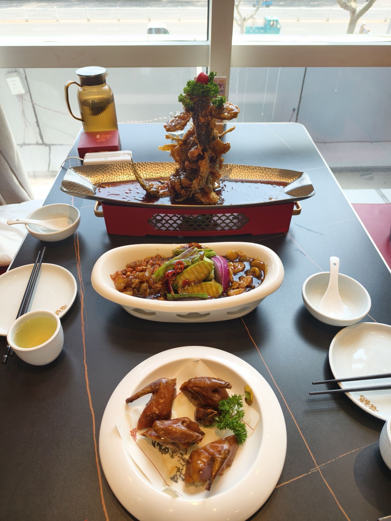 鲁鸽邻家宴