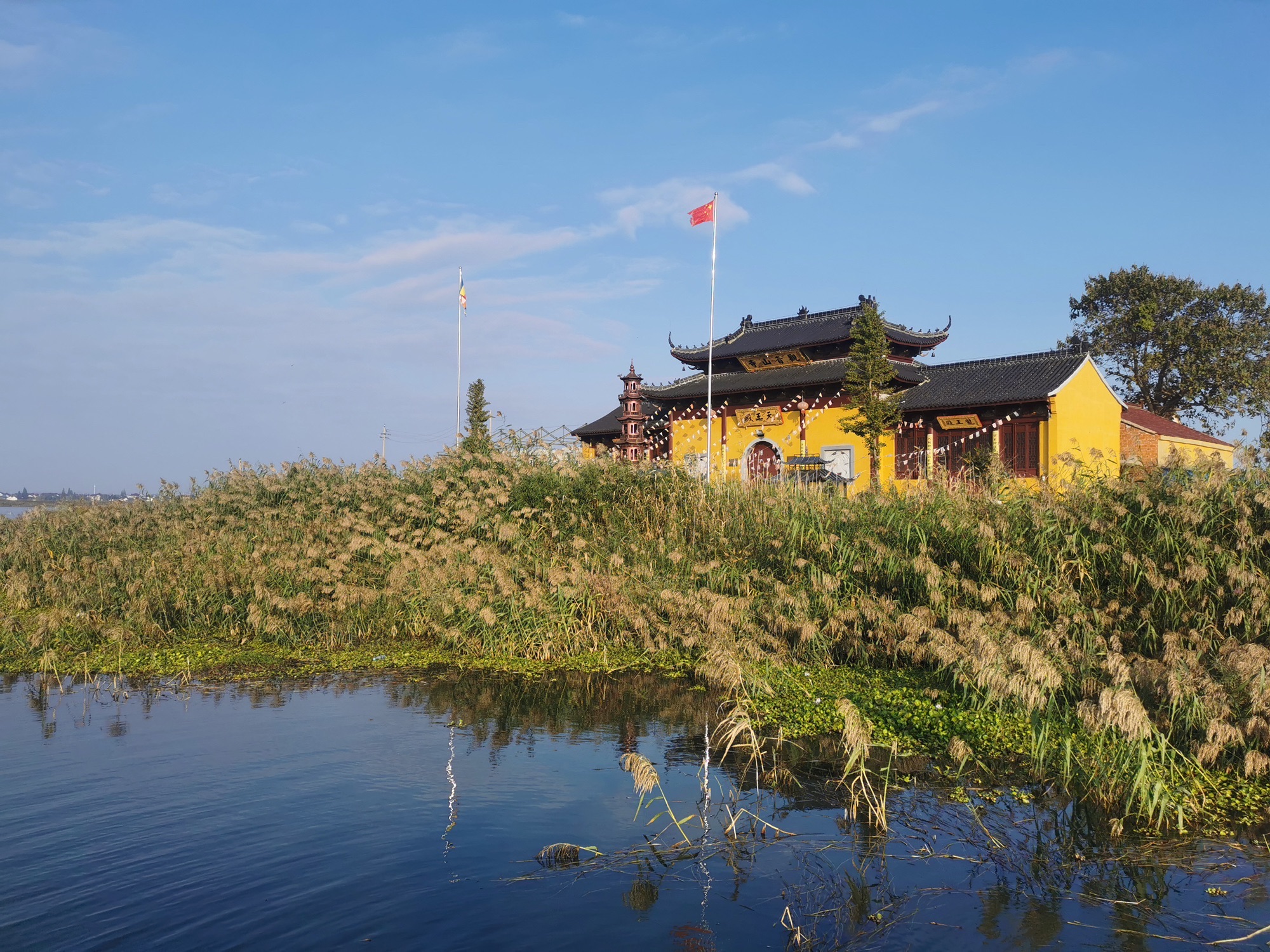 兴化市观音山寺实景照片