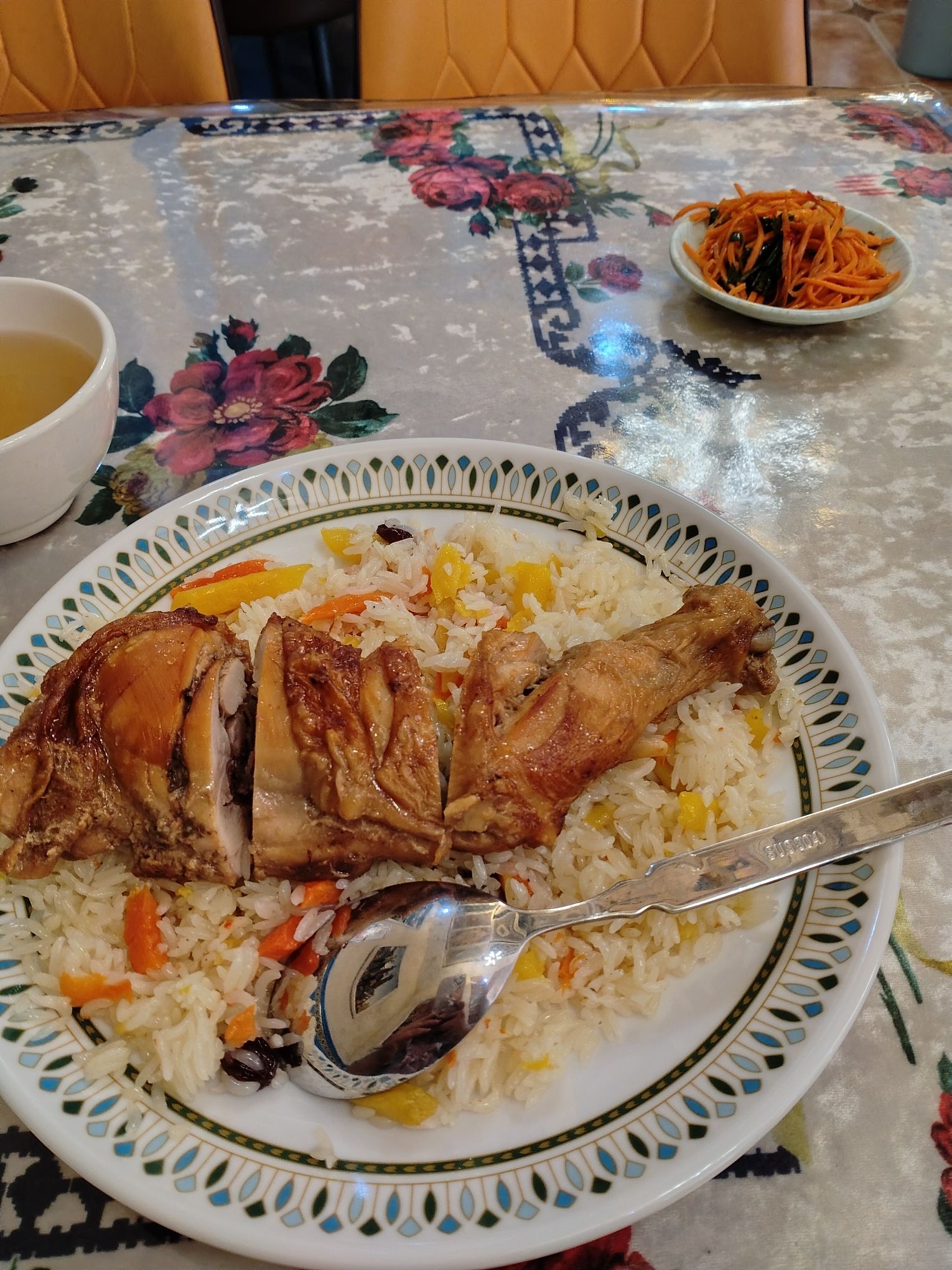 疆汗那美抓饭店