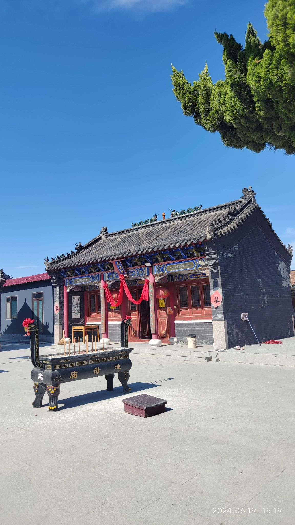 地母庙实景照片