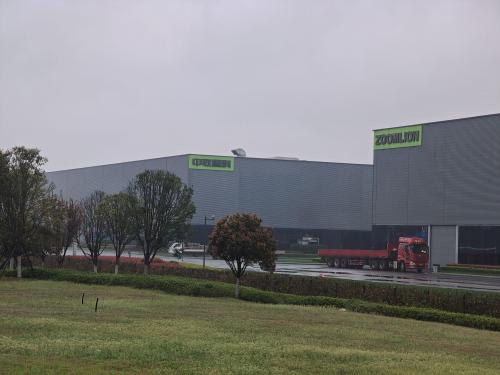 中联重科智慧产业城土方机械园区实景图（2）