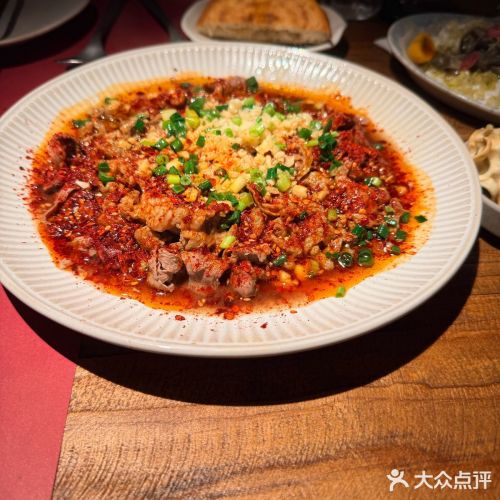 老学校蒜泼羊肉