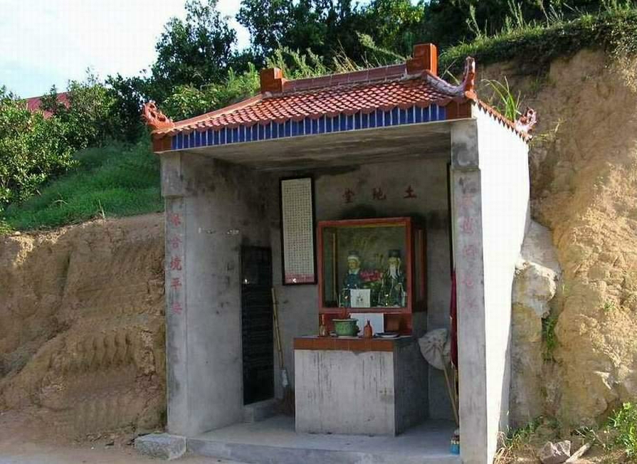 土地庙实景照片