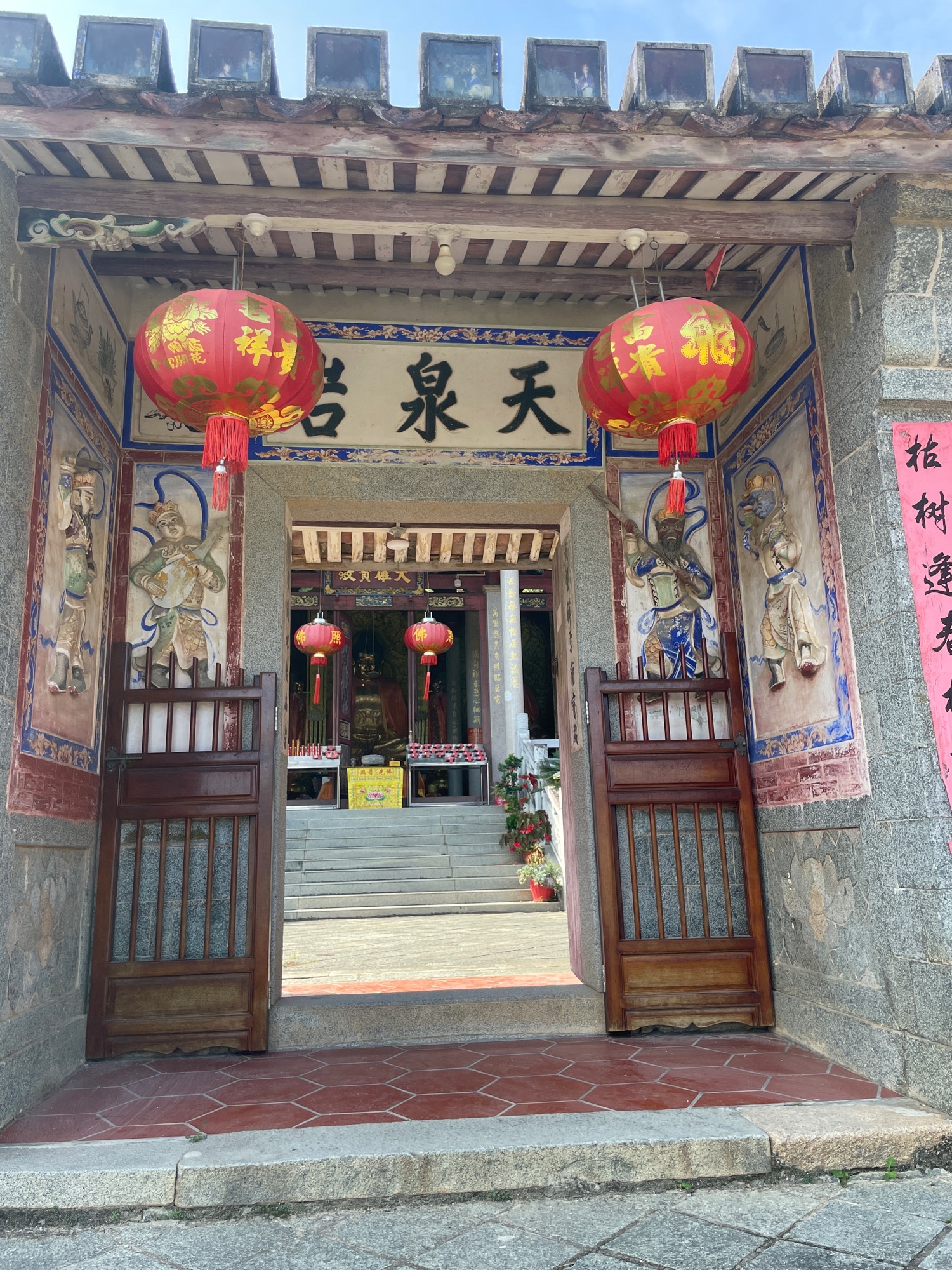 凤凰山风景区-天泉寺实景照片