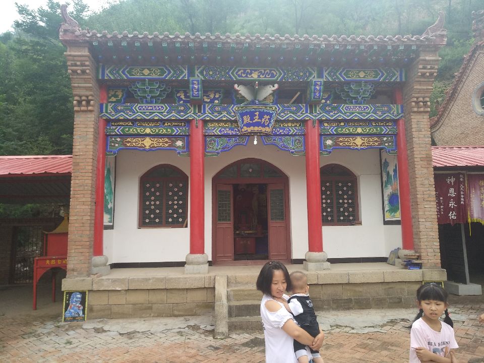 圣灵宫实景照片