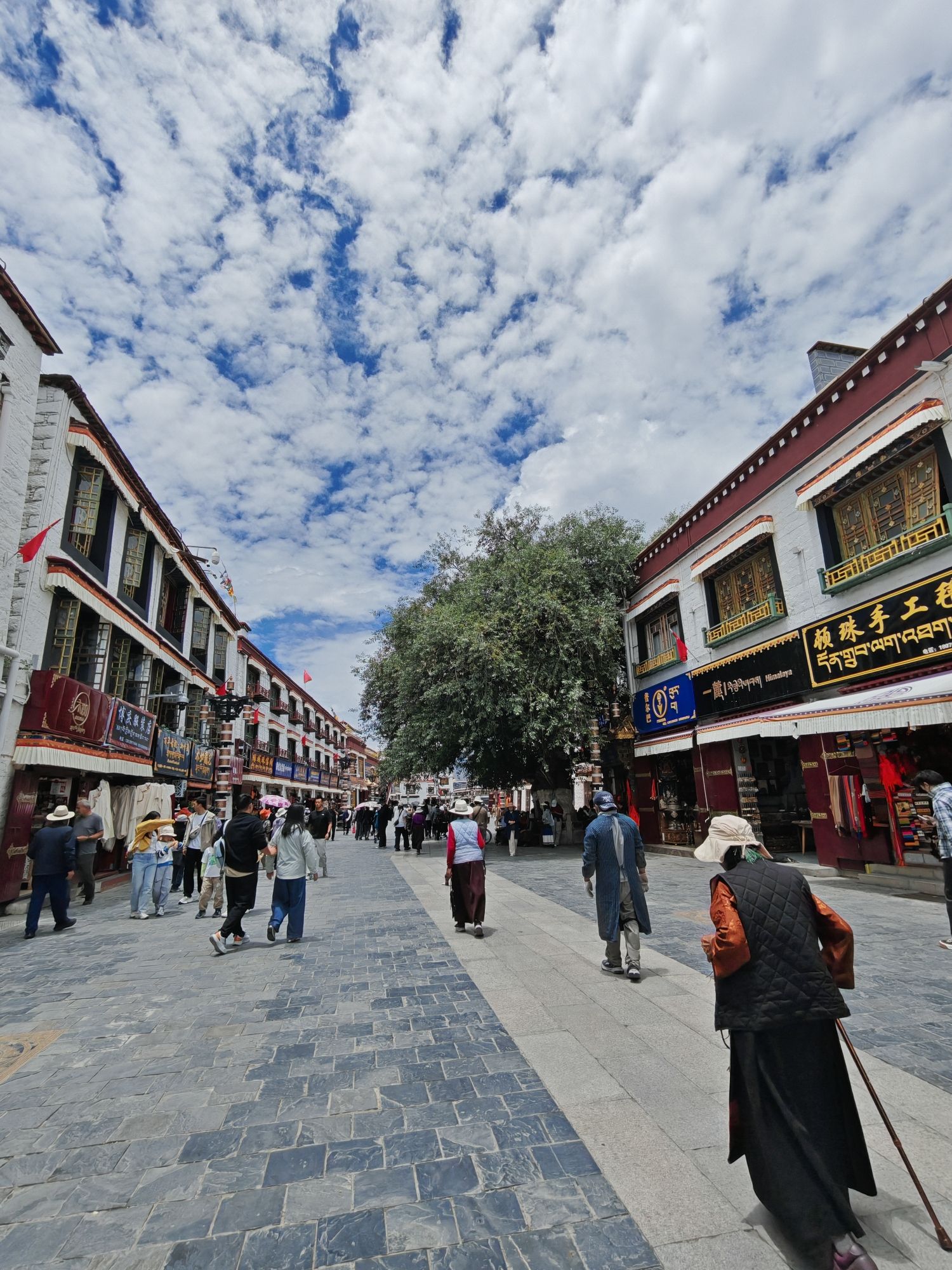 八廓街现场照片 2