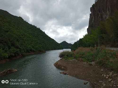滴水岩旅行图片 3