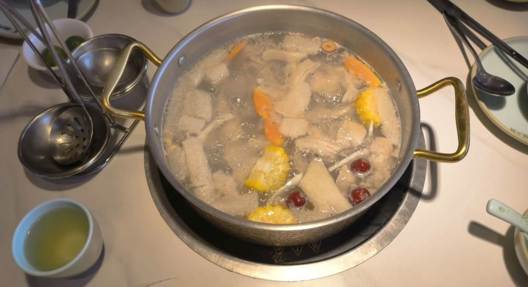 琶美椰子鸡(凤凰机场店)