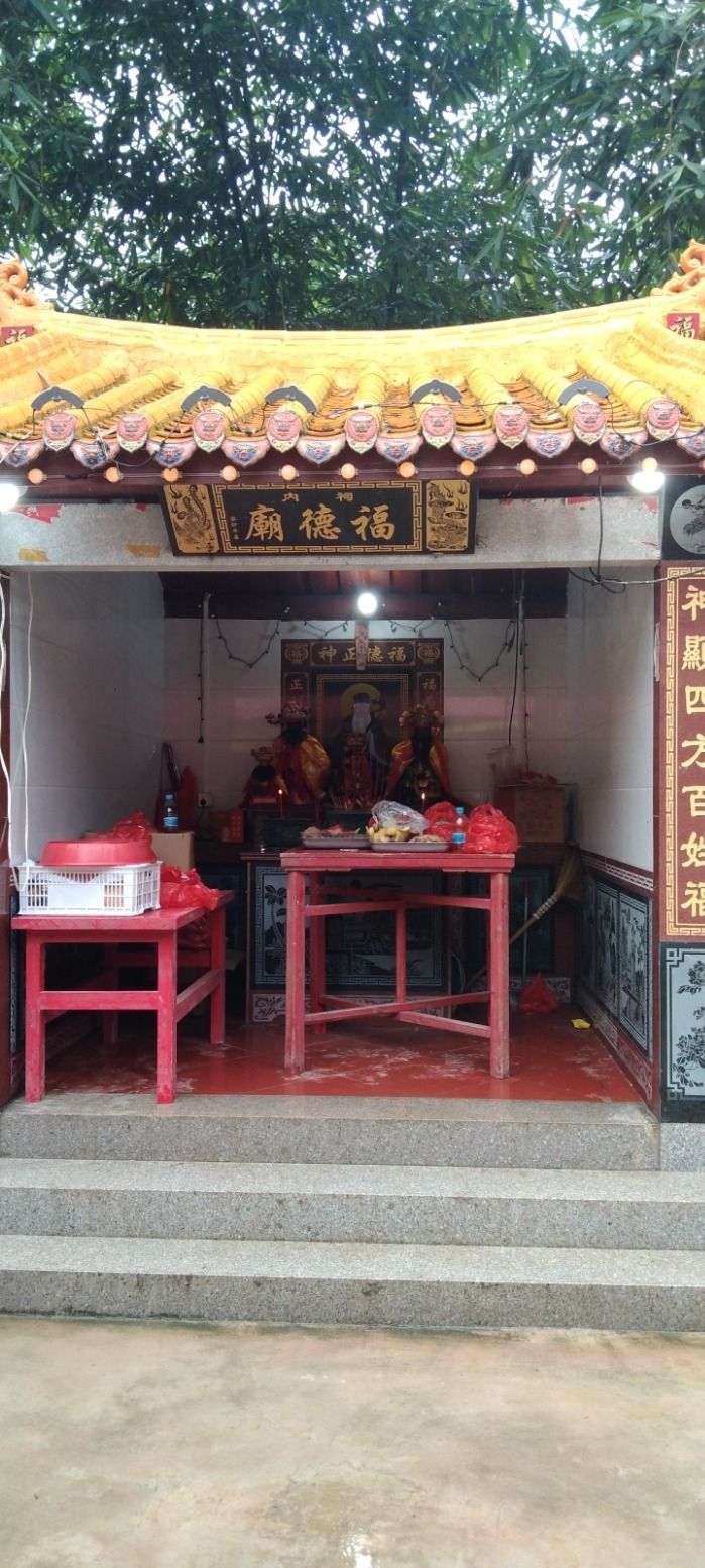 祠内福德庙实景照片