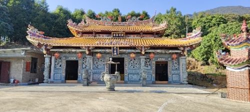 梁岗华寺观音殿实景照片