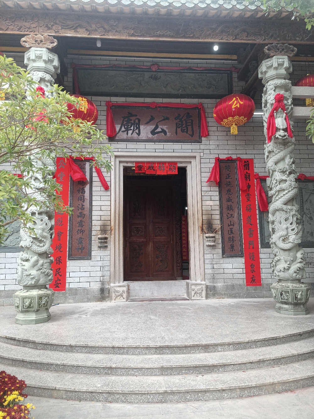 里屋沙简公庙实景照片