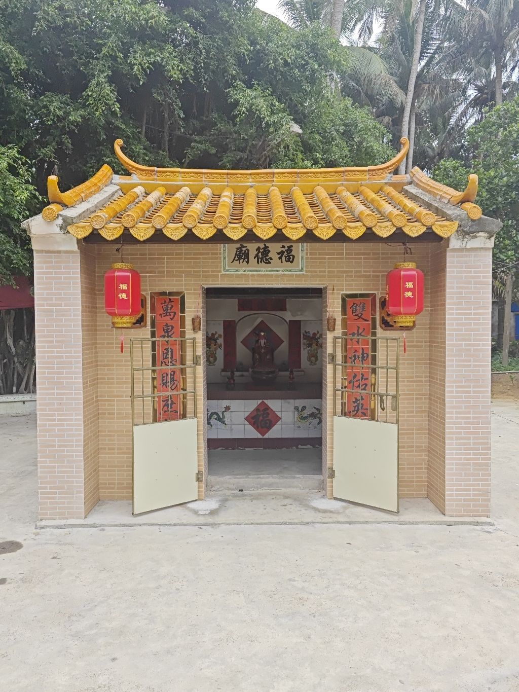 双泮水村福德庙实景照片