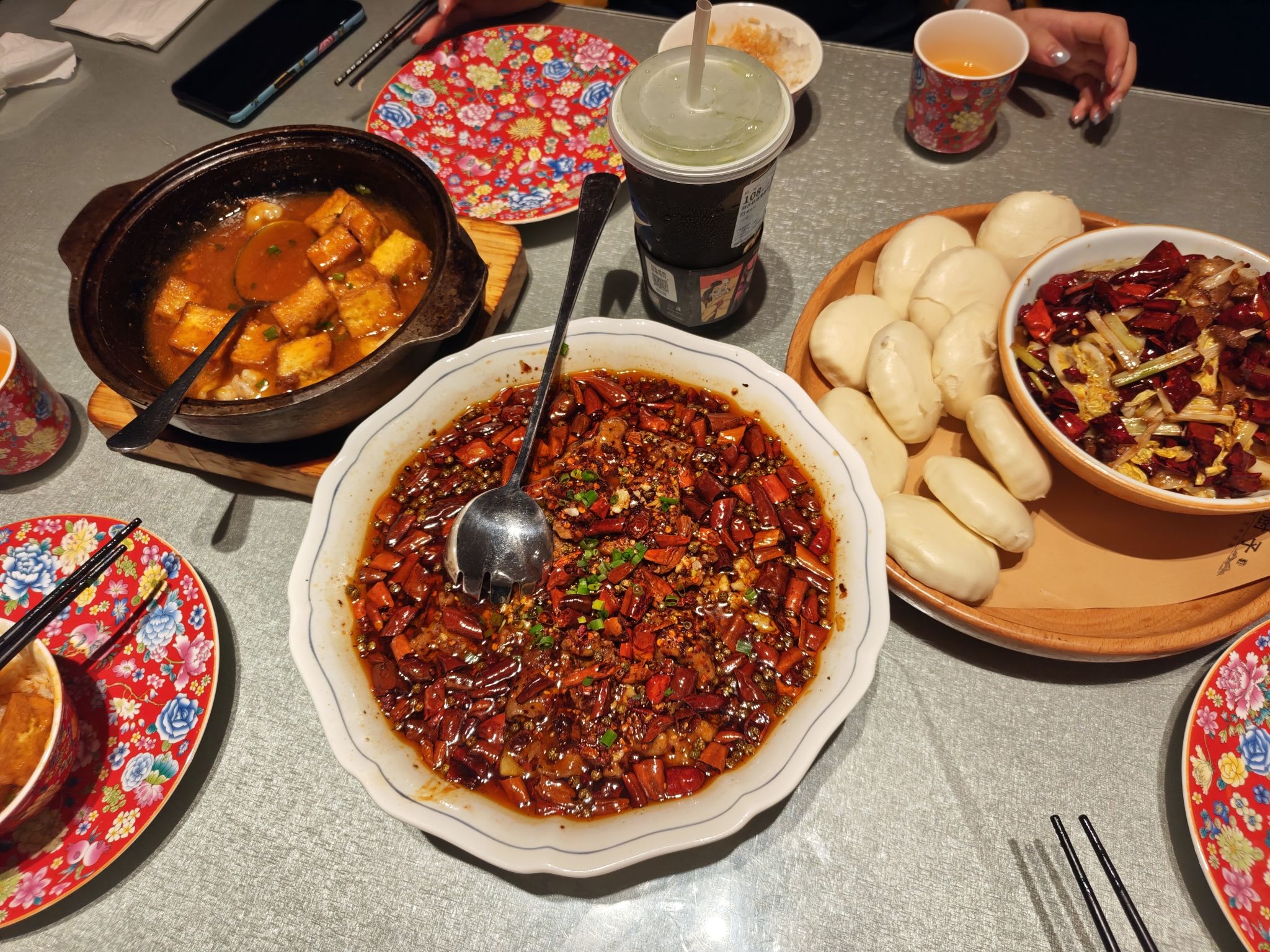 钱厨子商丘菜地标美食(神火大道店)