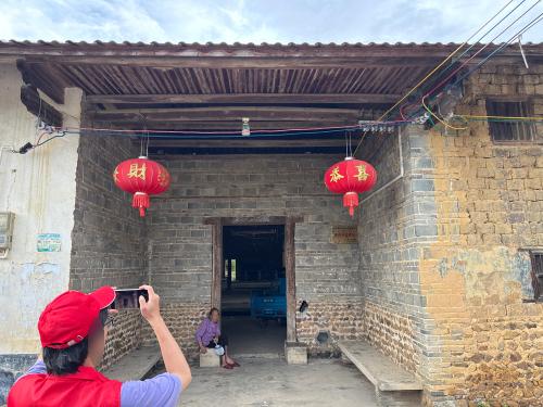 佛一宗祠实景照片