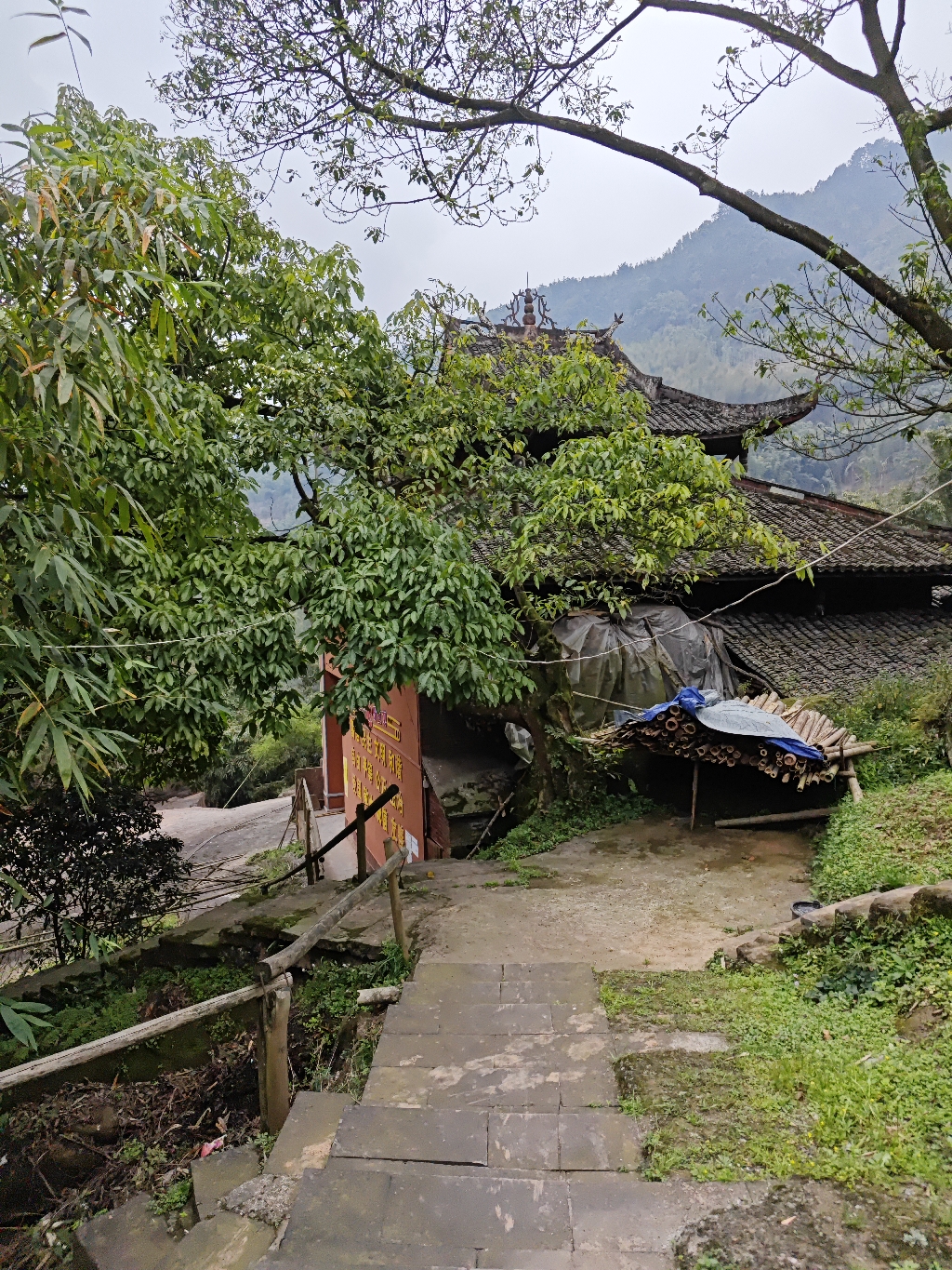 曹佛寺实景照片