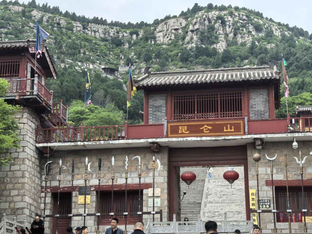 昆仑山景区景点图片