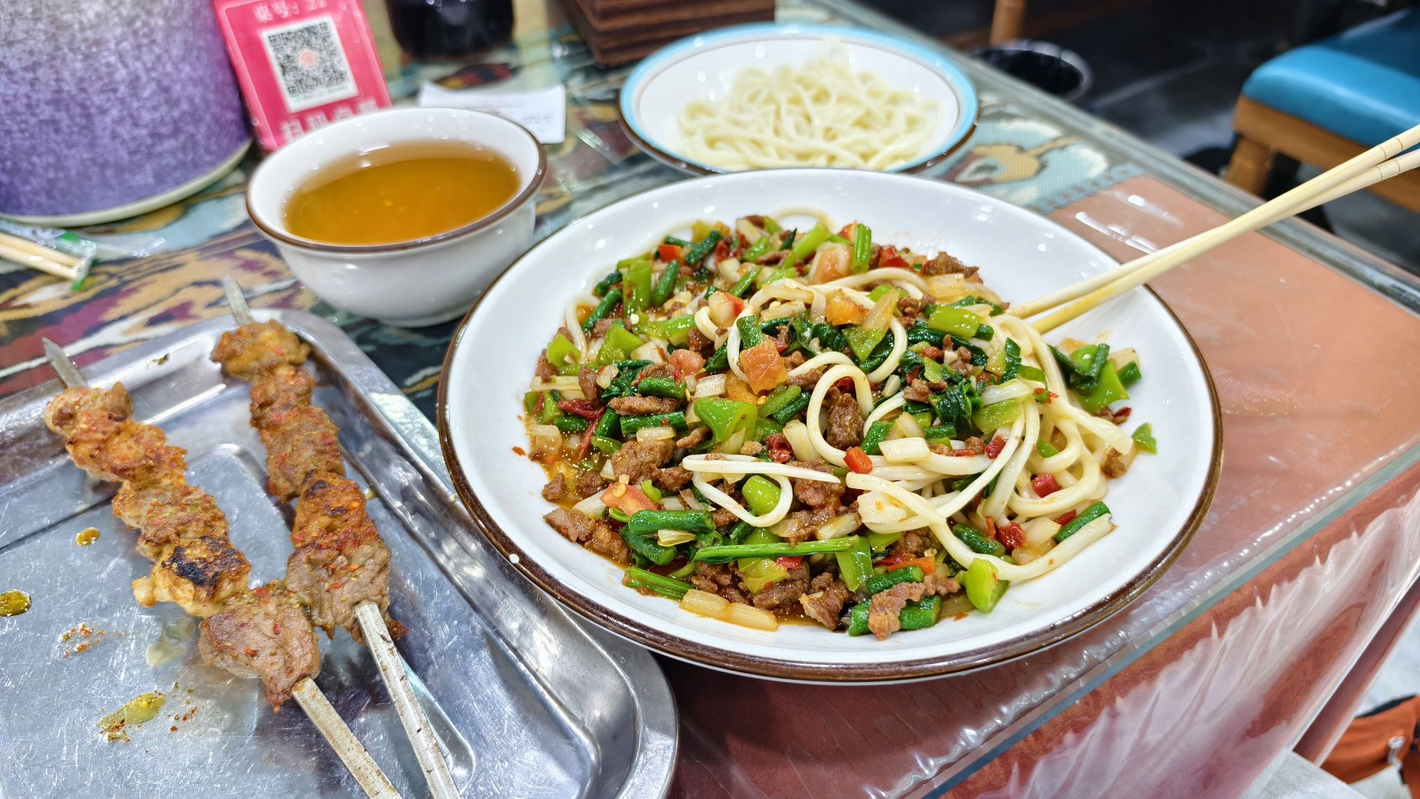 菜燃香快餐厅(西雁小区店)