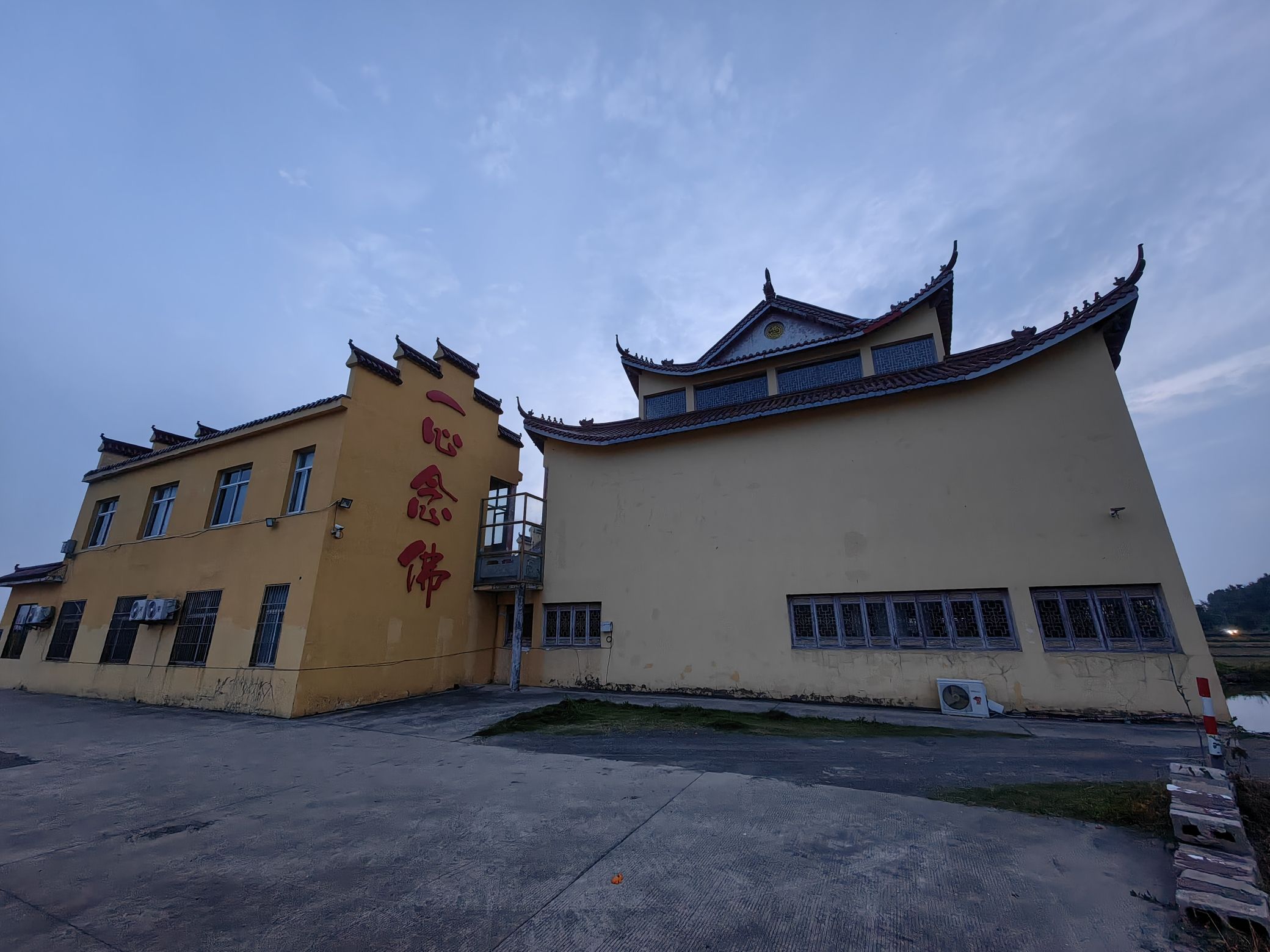 飞来寺实景照片