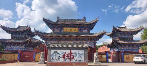 清泉寺实景照片