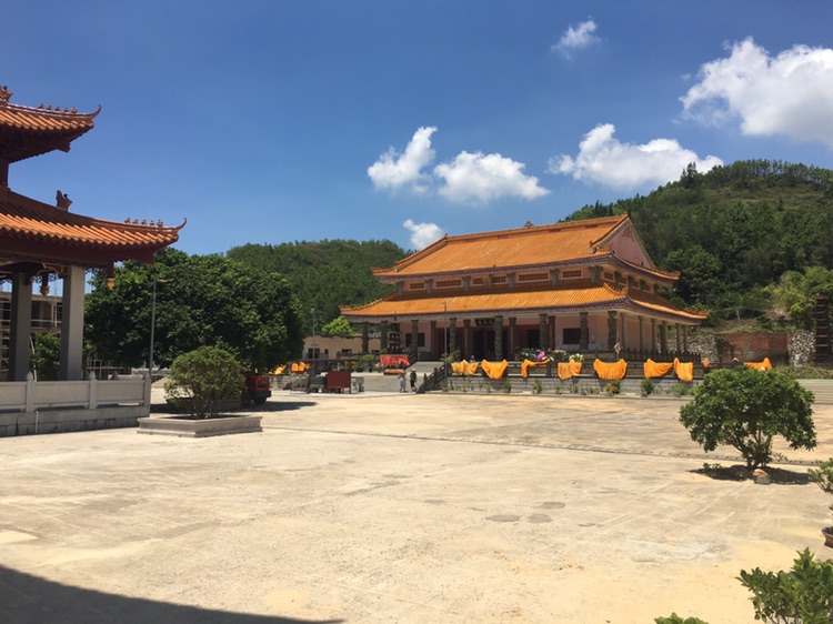 东莲禅寺实景照片