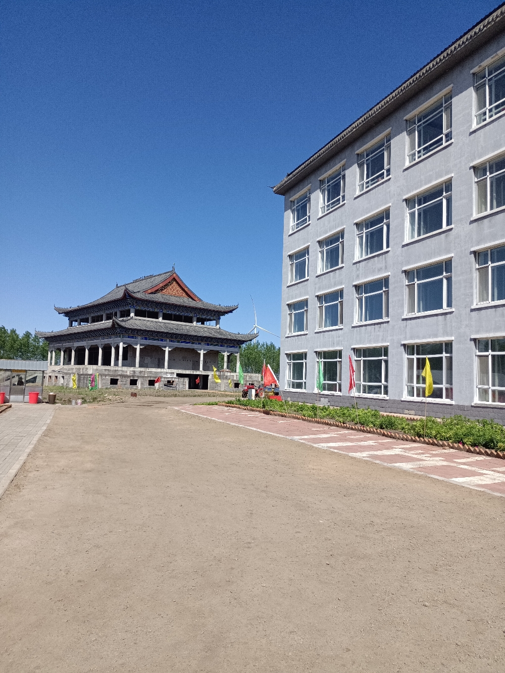 哈尔滨巴彦县兴隆镇法雨寺实景照片