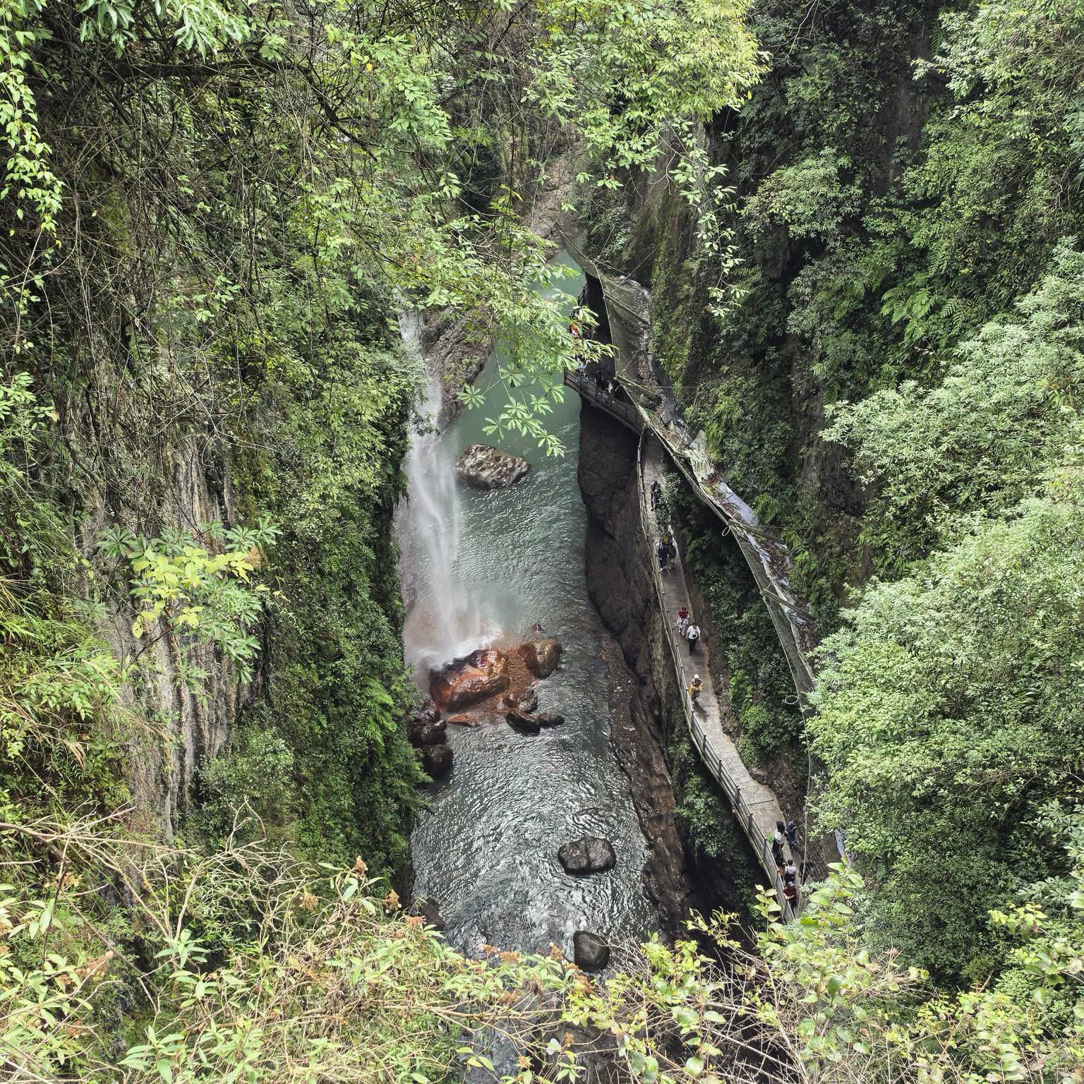 云龙地缝 景点照片
