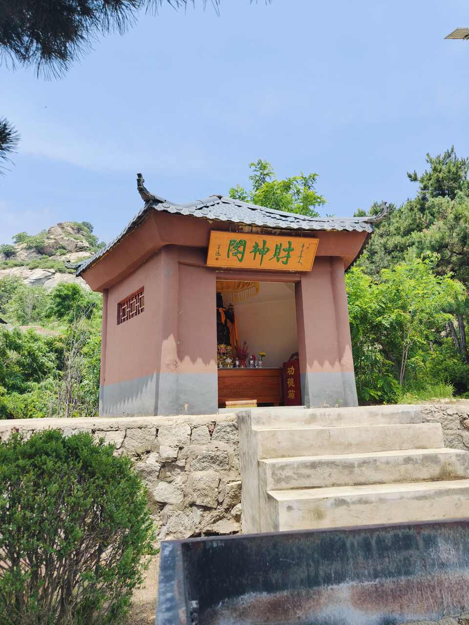 灵圣寺实景照片