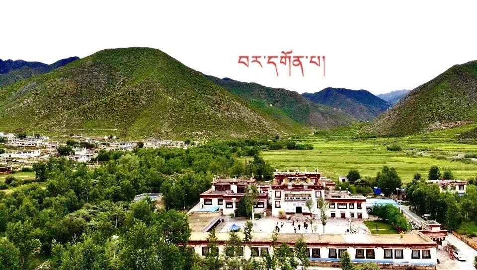 帕尔寺实景照片