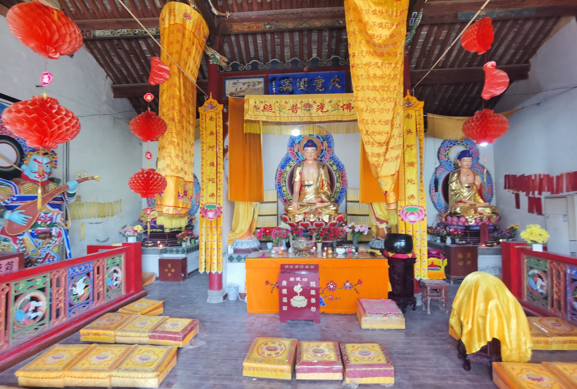 九眼龙泉寺实景照片