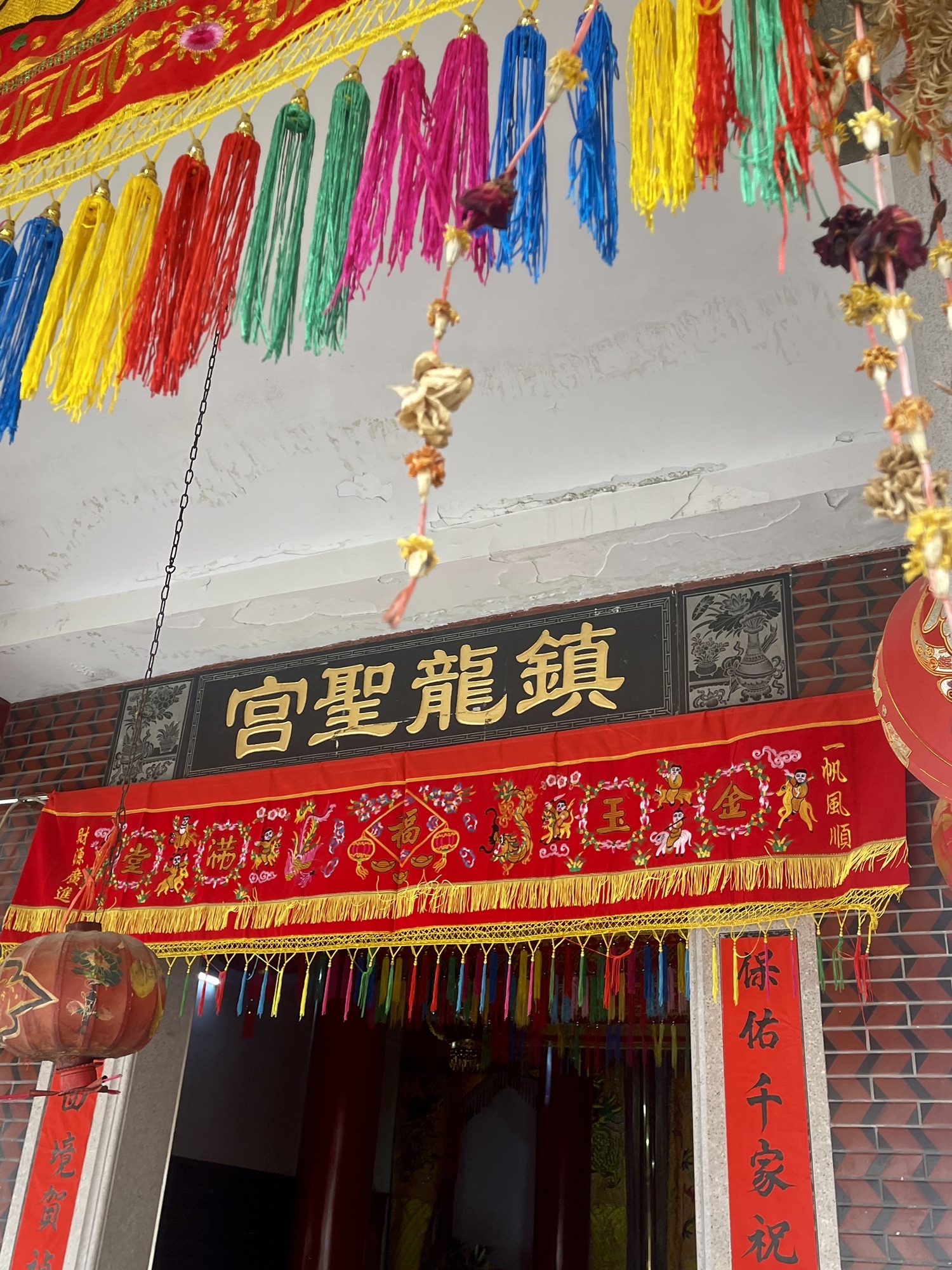 镇龙圣宫实景照片