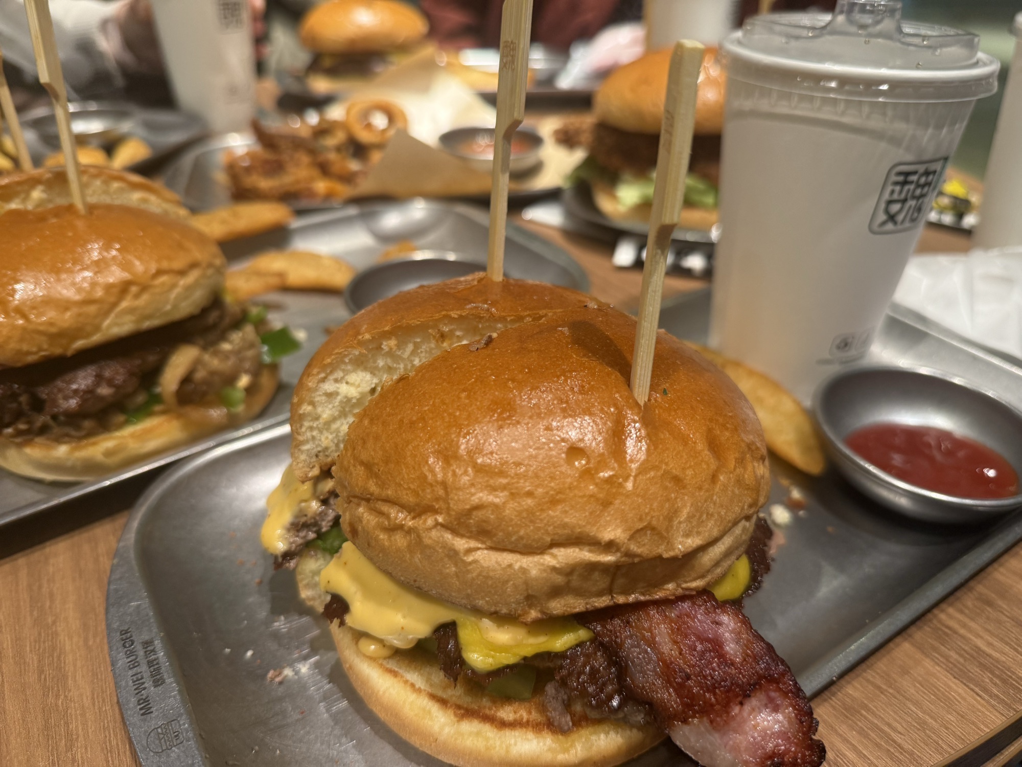 魏斯理汉堡(天津富力广场店)