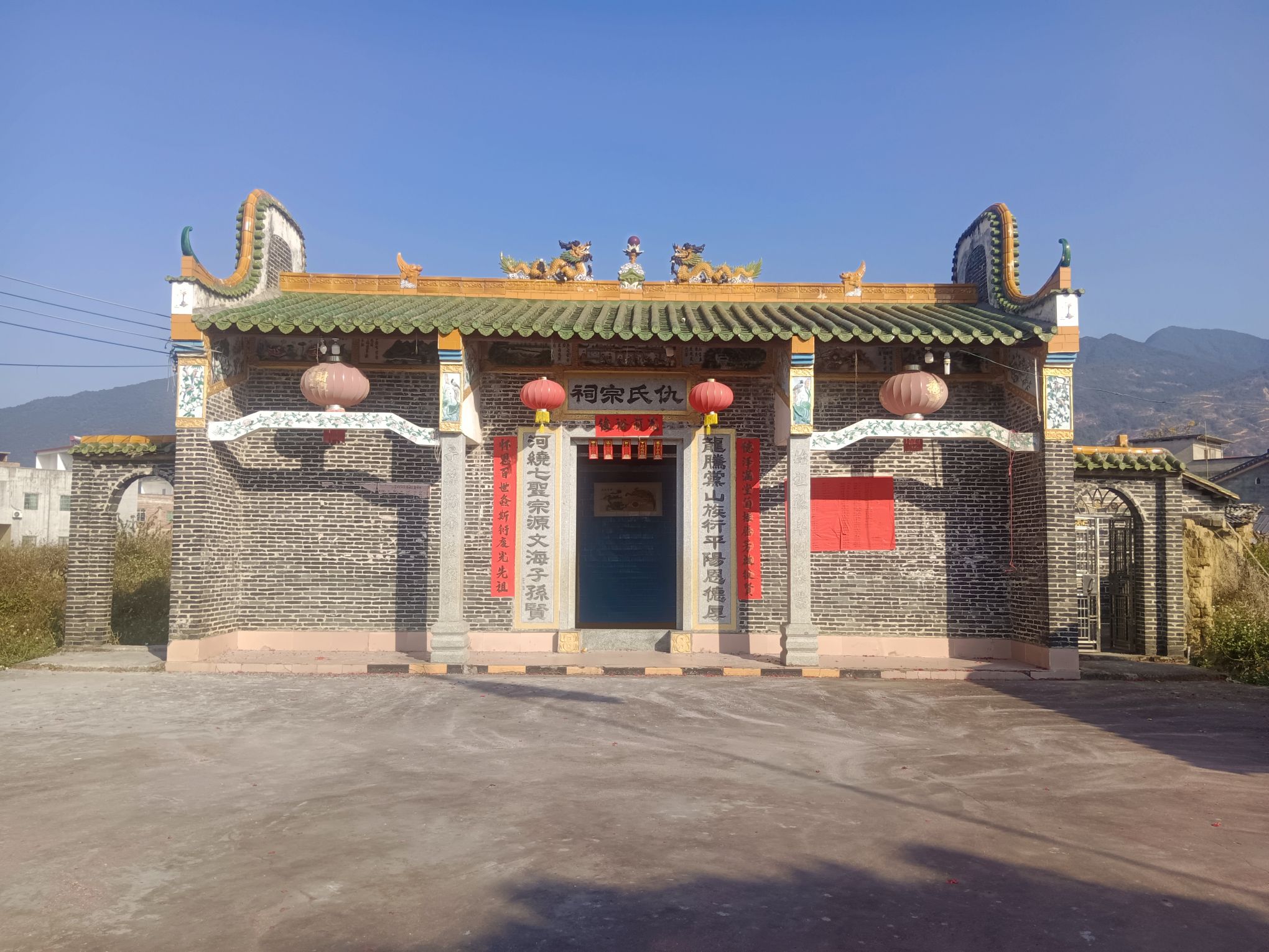 仇氏宗祠实景照片