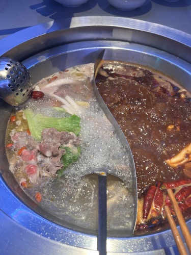 川妹火锅(中心大道直营店)