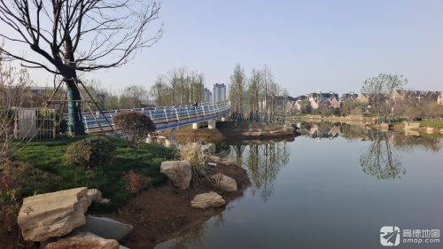 淮南E水系带状公园北片区彩虹桥