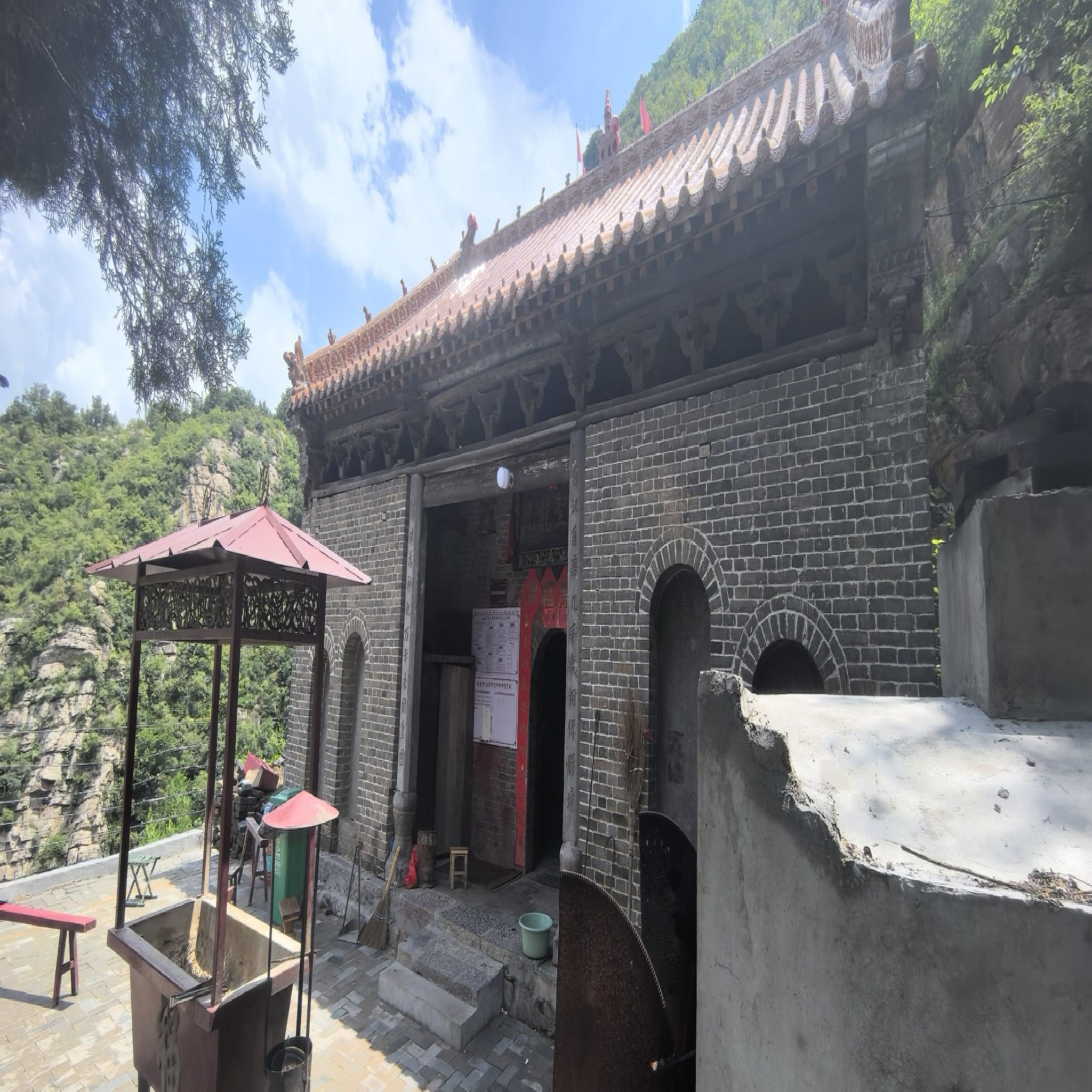 嵩山风景名胜区-九龙庙实景照片