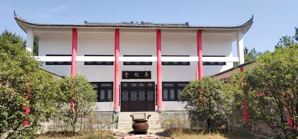 耿氏宗祠实景照片
