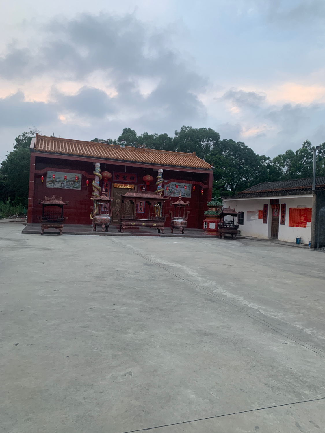 四圣宫实景照片