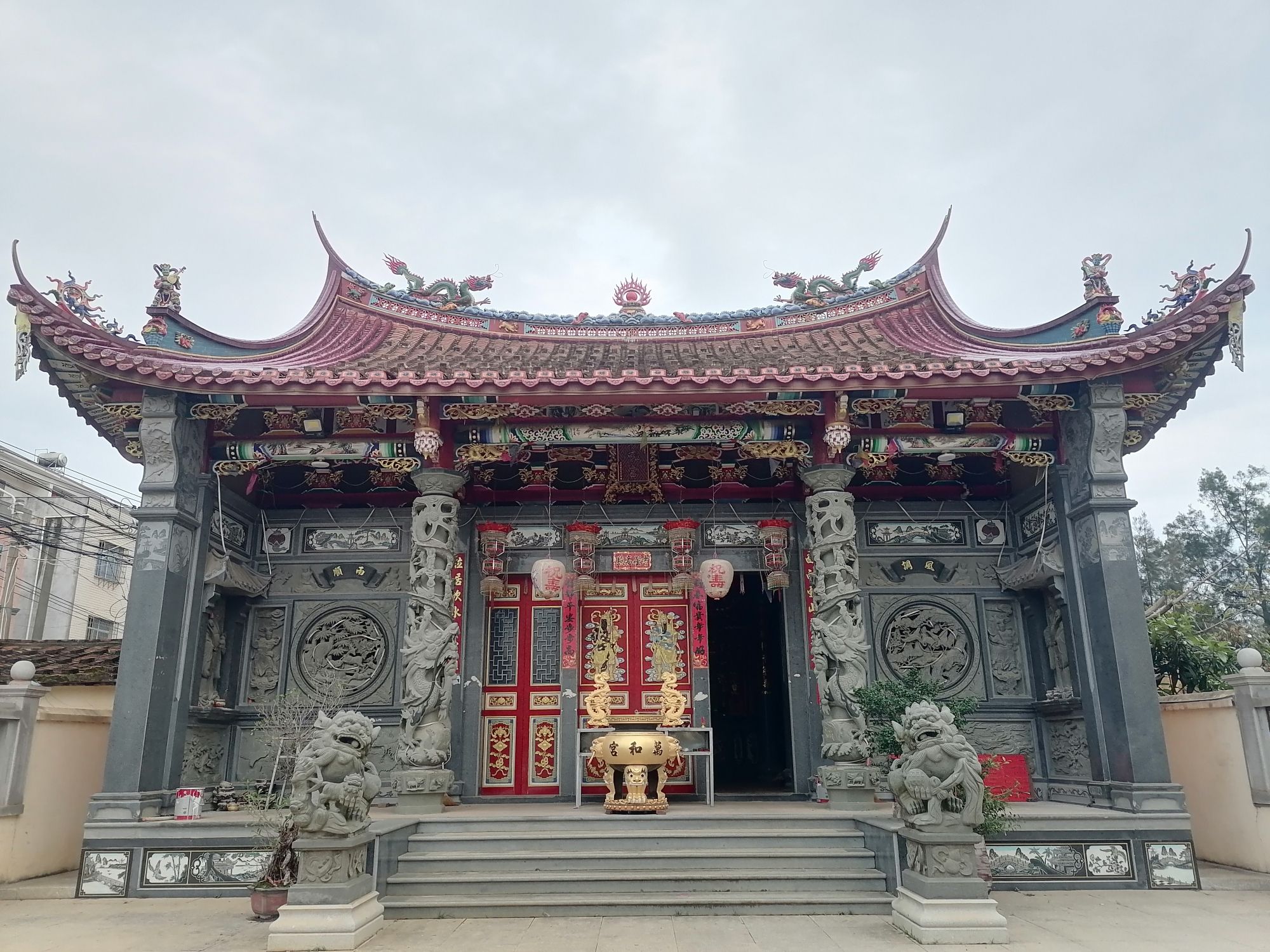 来塘万和宫实景照片