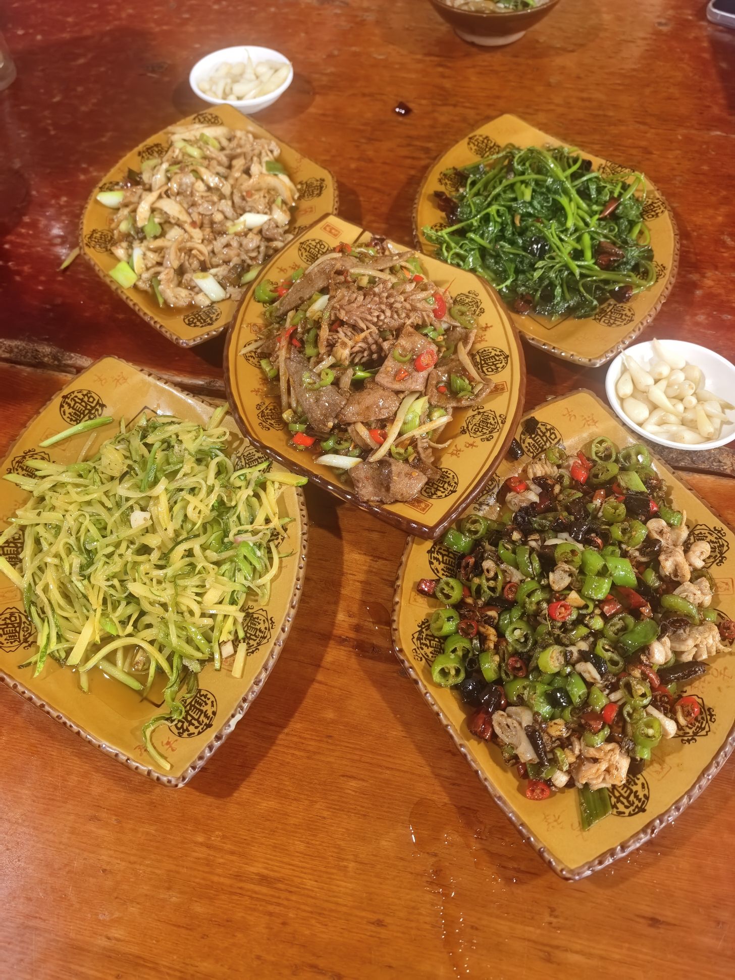 新桥私房菜(东风路店)