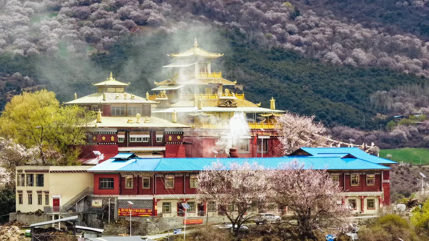 贡果寺实景照片