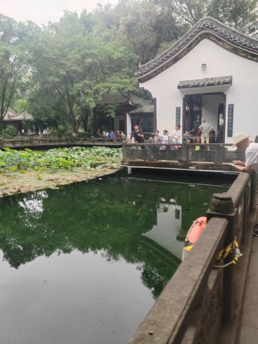 荷香堤