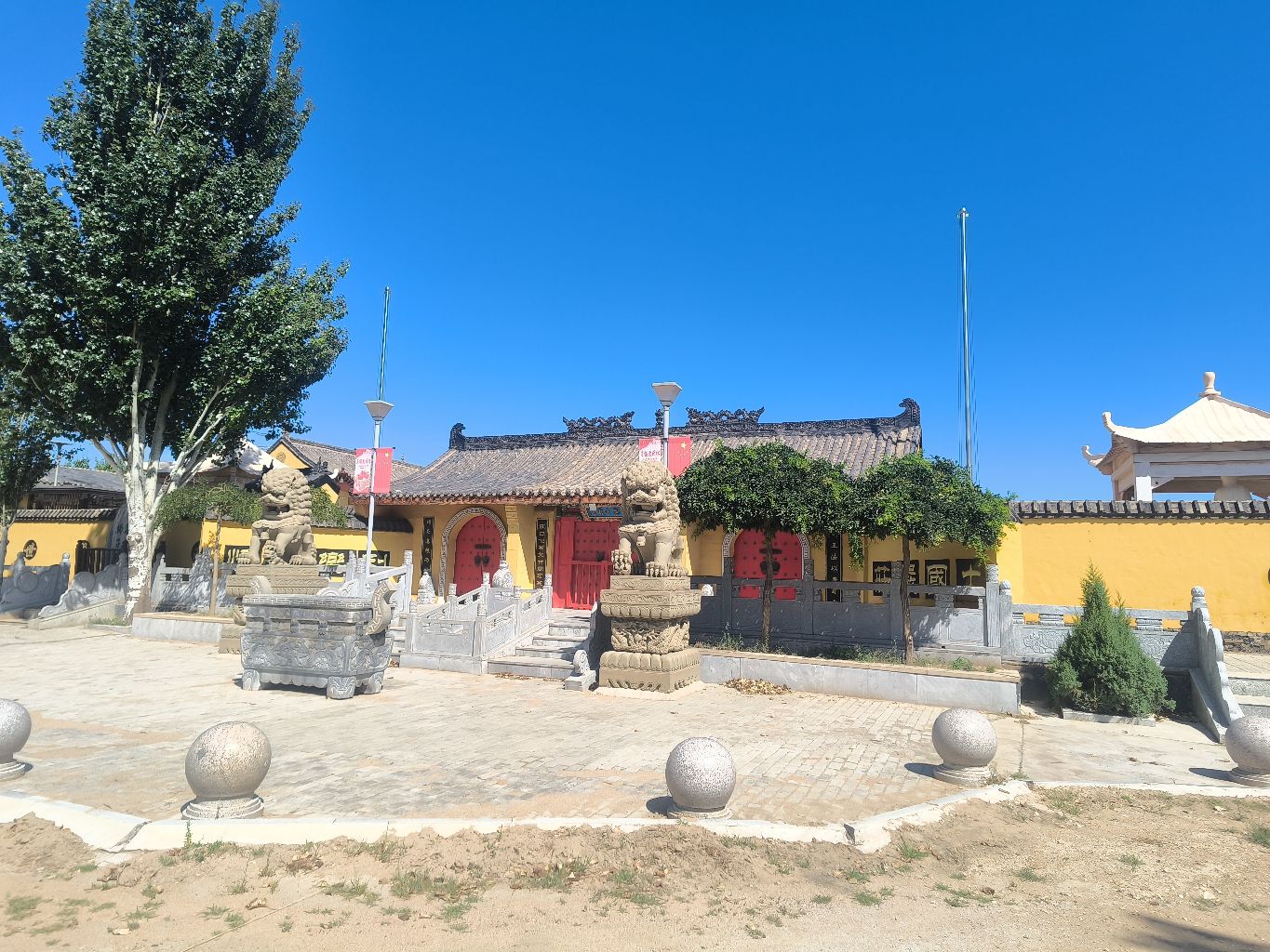 包头观音古寺实景照片
