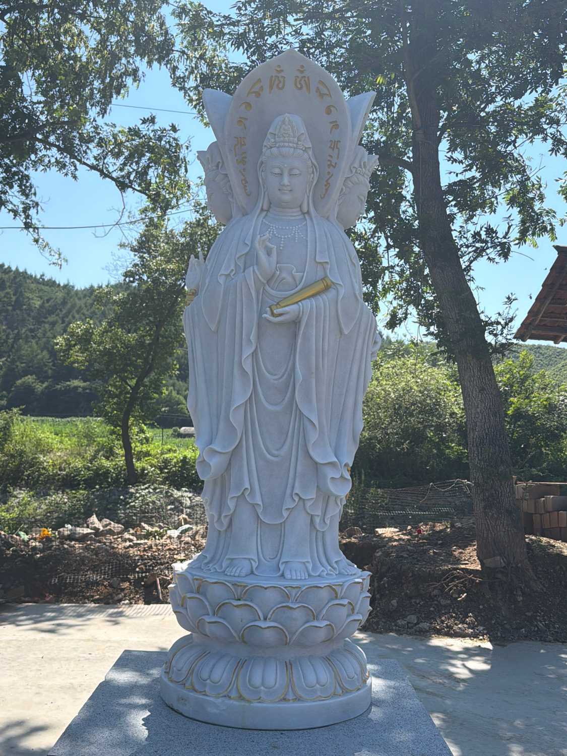 四面观音实景照片