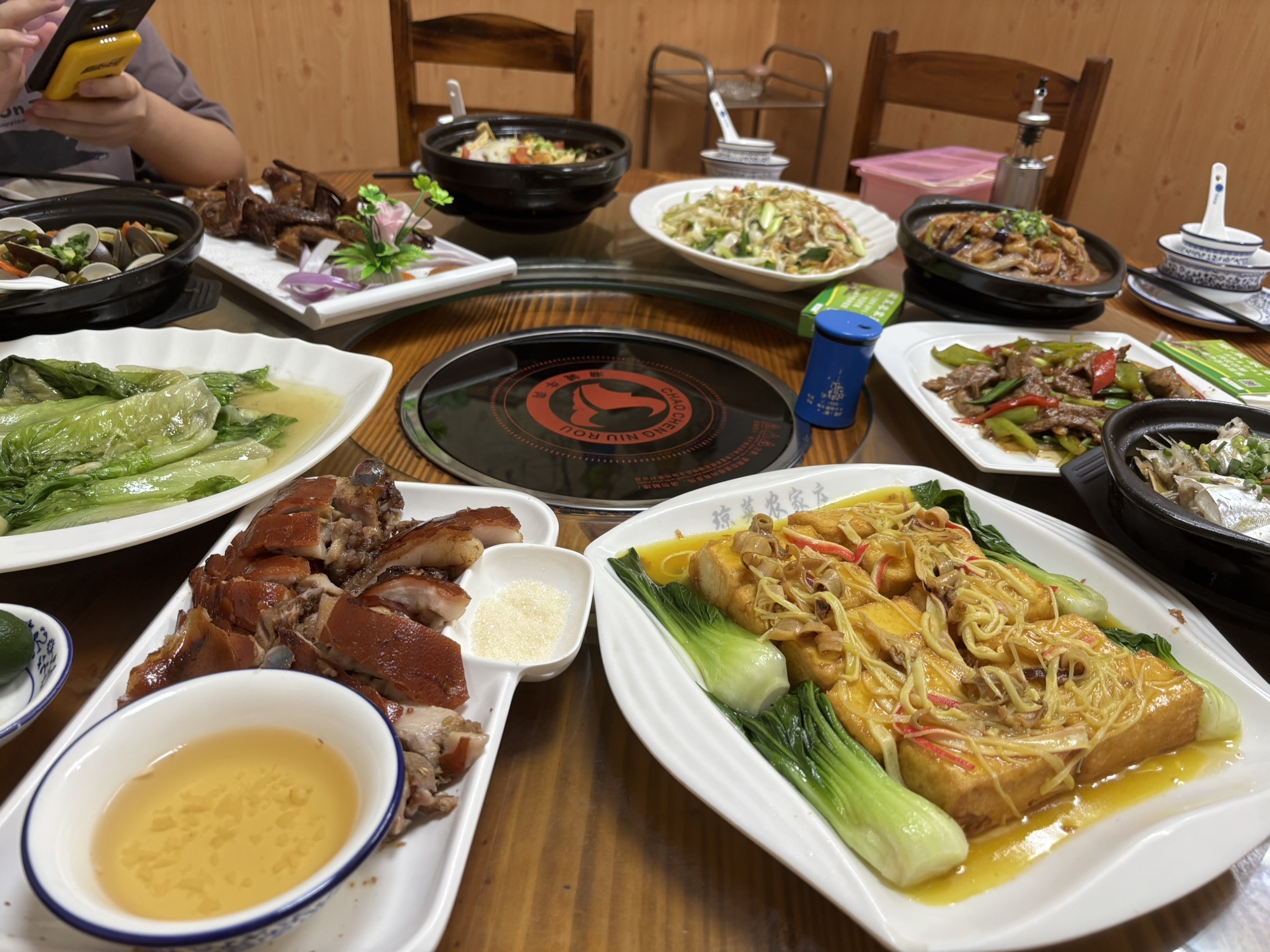 琼菜农家庄(中兴大街总店)