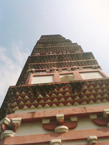 正相塔旅行图片 1