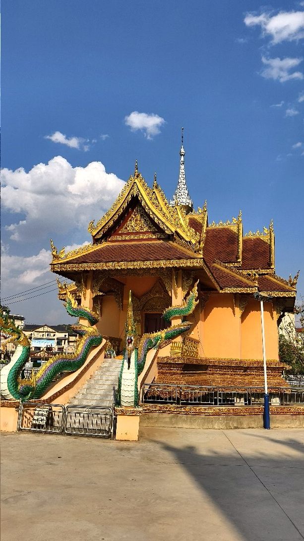 景龙总佛寺实景照片