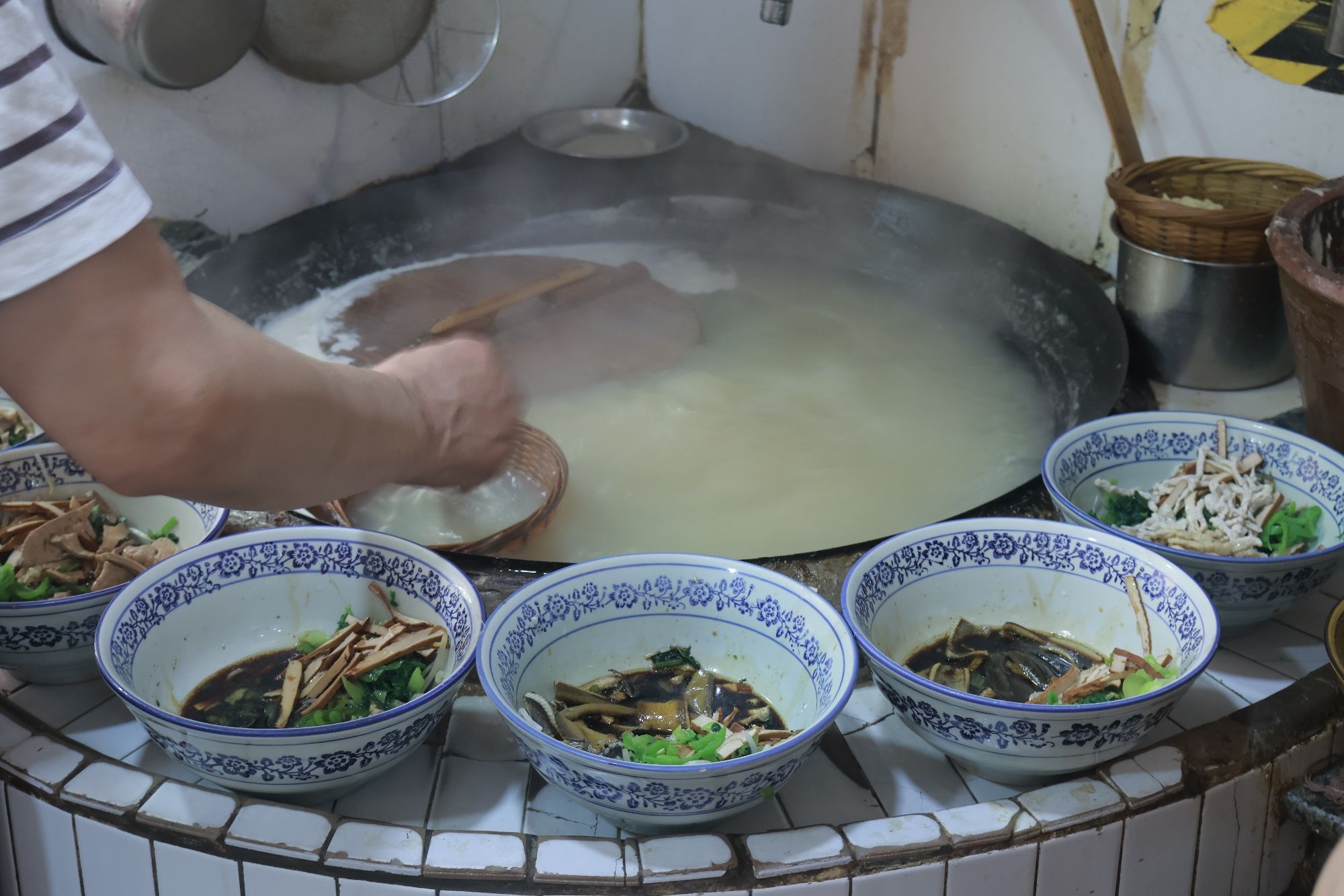 好再来锅盖面馆(中山东路第一楼街步行街店)