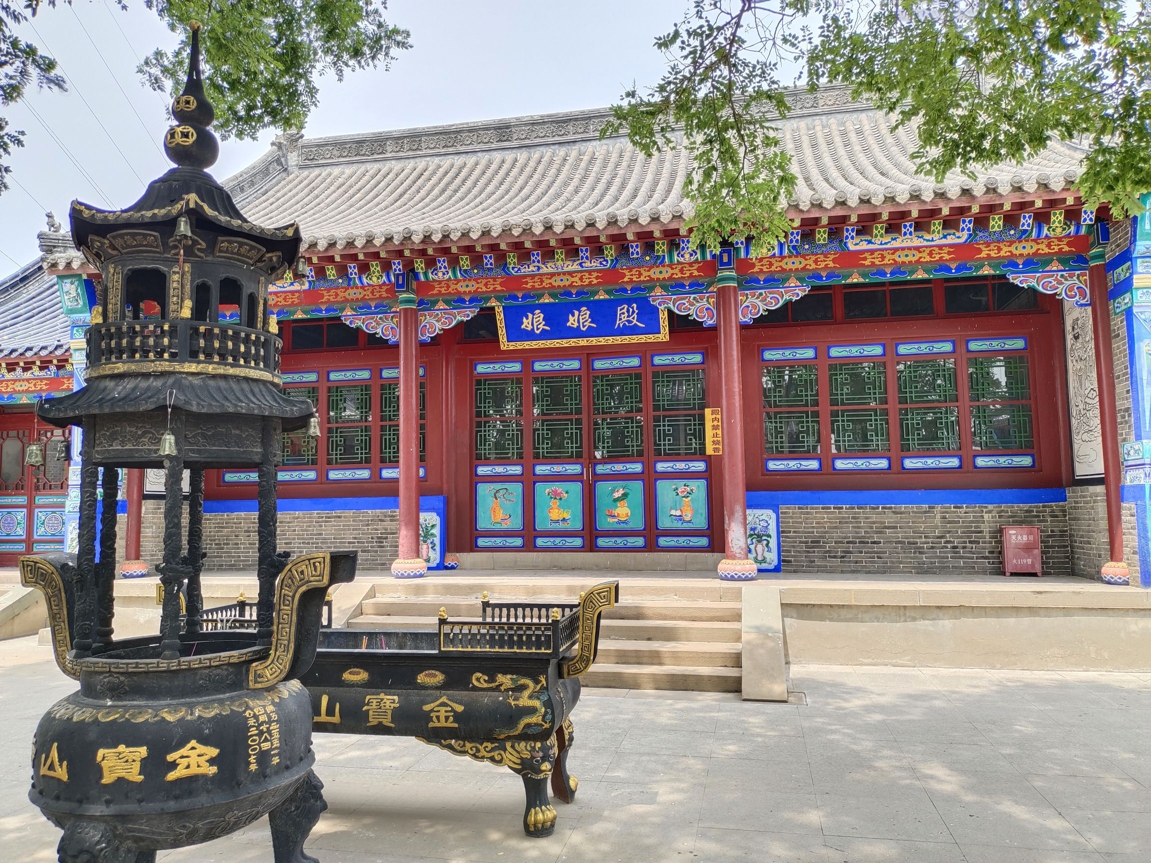 金宝山寺实景照片