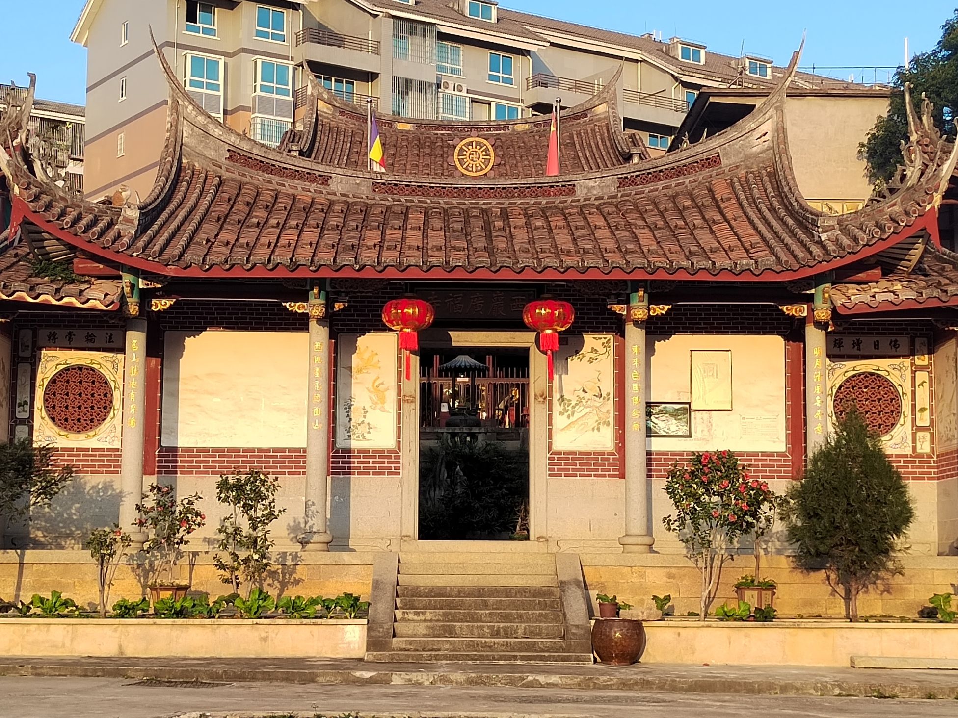 西岩广福寺实景照片