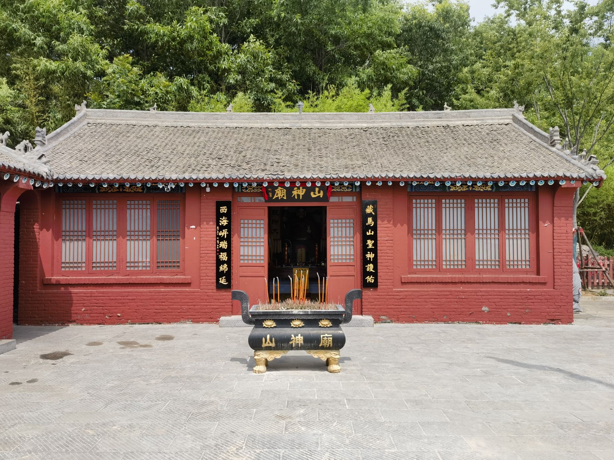 青岛藏马山国际旅游度假区-山神庙实景照片